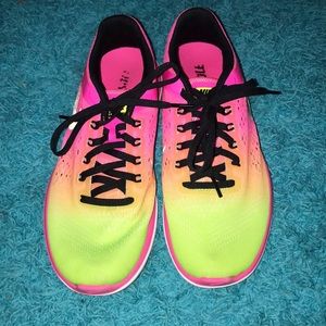 Nike Women’s Tennis Shoes